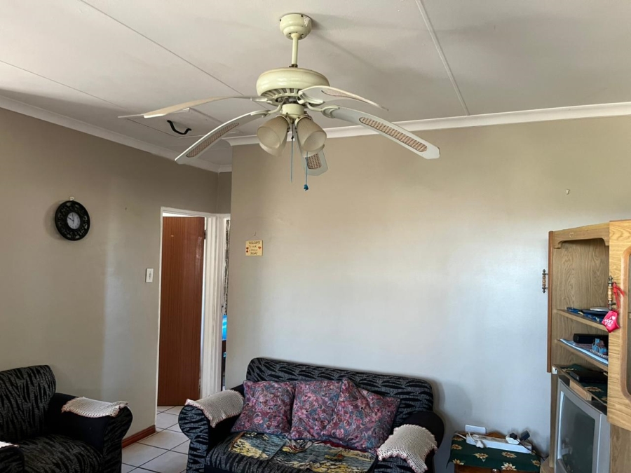 2 Bedroom Property for Sale in Scheepershoogte Eastern Cape